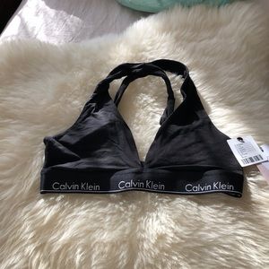 Calvin Klein Black Crossback Bralette Size Medium